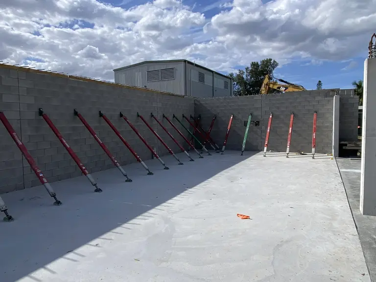Aluminium Tilts