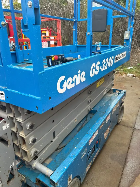 2018 Genie GS-3246 Scissor Lift