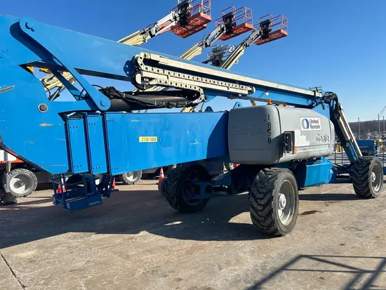 2013 Genie Z-135/70 Articulating Boom Lift