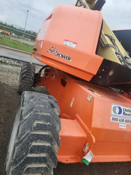 2017 JLG 600S Boom Lift