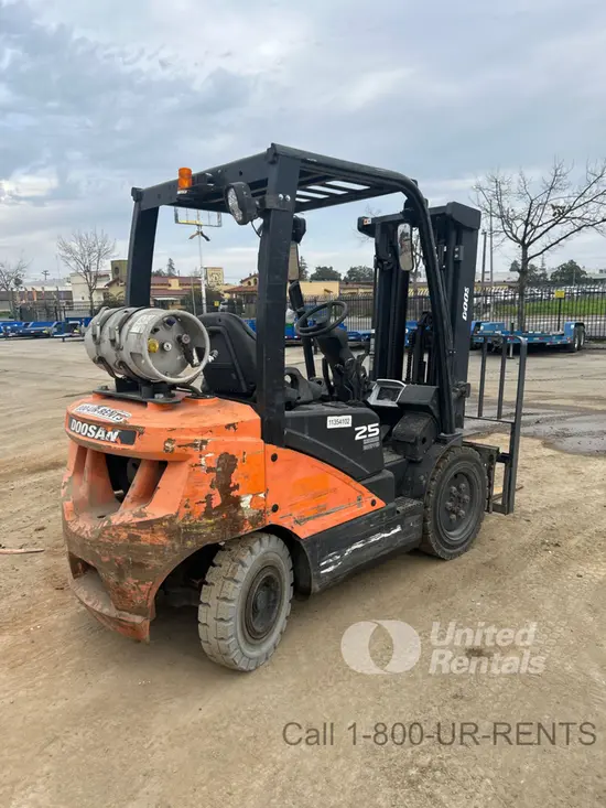 2022 Doosan G25P-7DF Warehouse Forklift