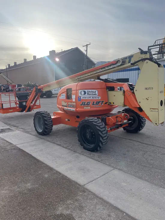 2017 JLG 600AJ Articulating Boom Lift