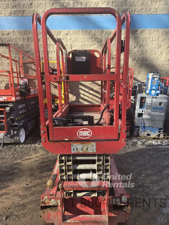 2019 MEC MICRO 19 Scissor Lift