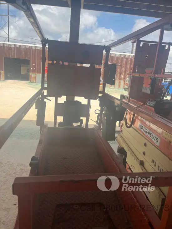2022 JLG AE1932 Scissor Lift