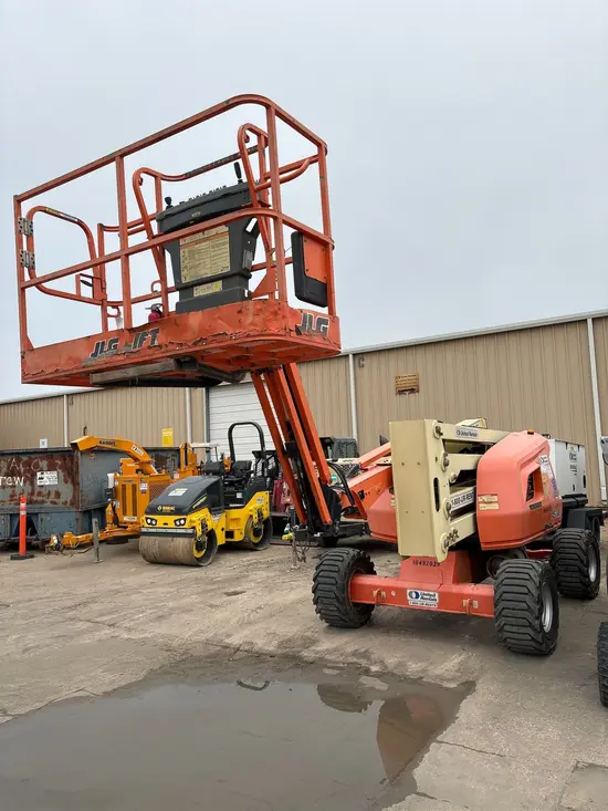 2016 JLG 450AJ Articulating Boom Lift