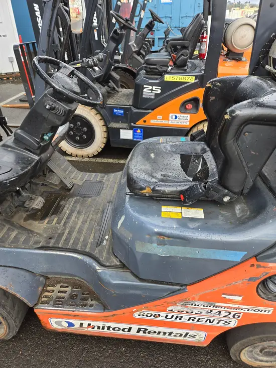 2018 Toyota 8FGU25 Warehouse Forklift
