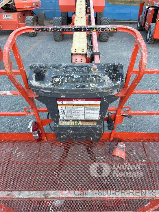 2017 JLG 800S Boom Lift