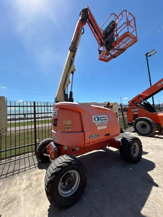 2016 JLG 450AJ Articulating Boom Lift