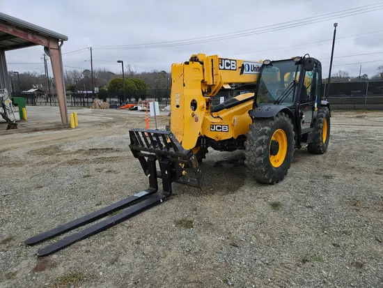 2018 JCB 507-42 Forklift