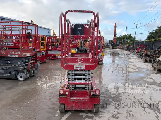 2018 MEC MICRO 19 Scissor Lift