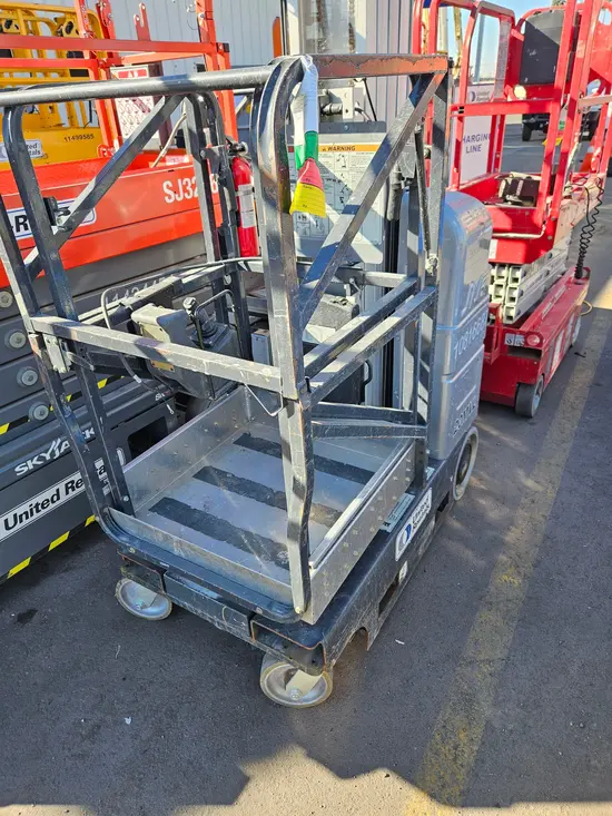 2018 JLG 20MVL Self-Propelled One-Person Lift