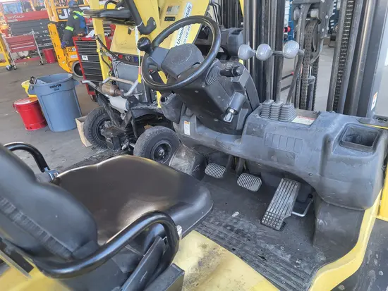 2019 HYSTER H50XT Warehouse Forklift