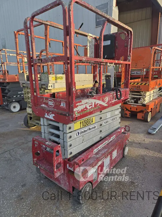 2020 MEC MICRO 19 Scissor Lift