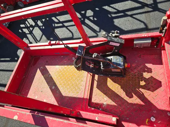 2018 MEC MICRO 19 Scissor Lift