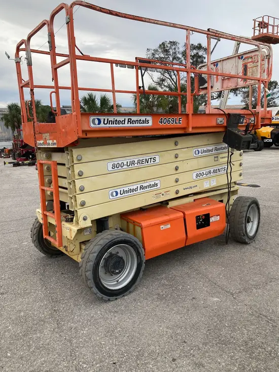 2018 JLG 4069LE Scissor Lift