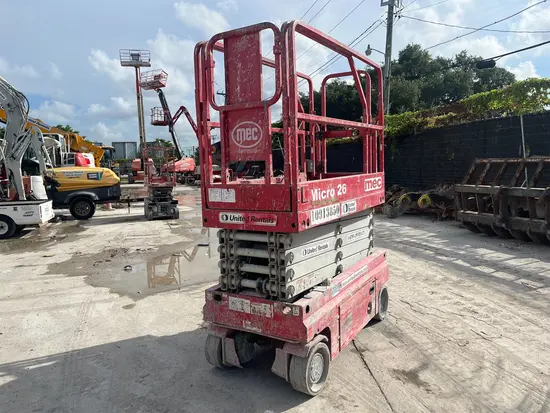 2019 MEC MICRO 26 Scissor Lift