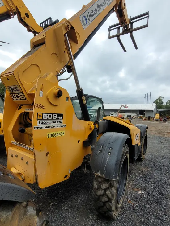 2017 JCB 509-42 Forklift