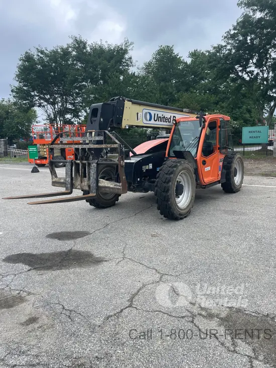 2017 JLG 742 Forklift