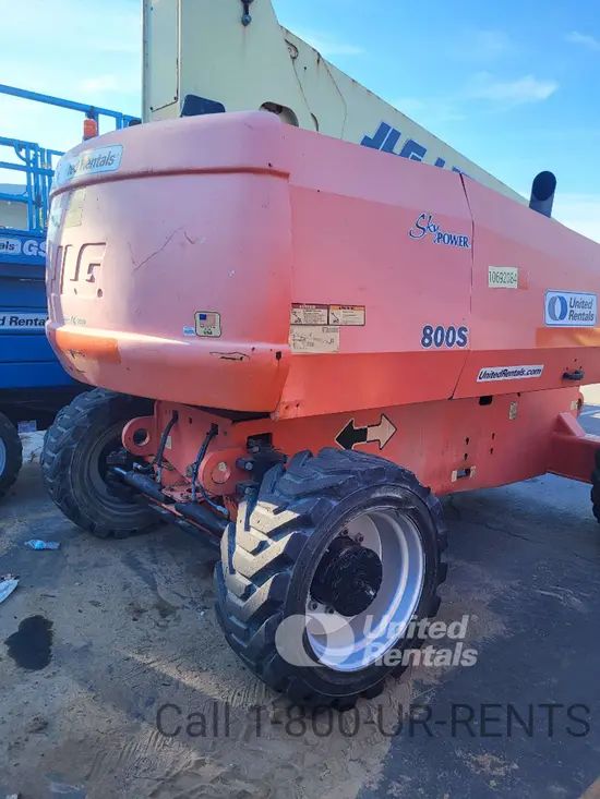 2017 JLG 800S Boom Lift