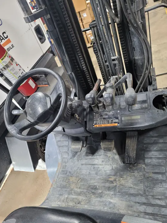 2019 Toyota 8FGU30 Warehouse Forklift