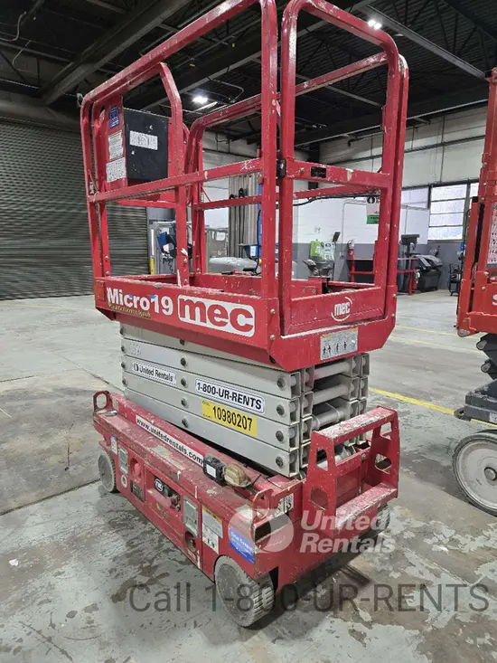 2019 MEC MICRO 19 Scissor Lift