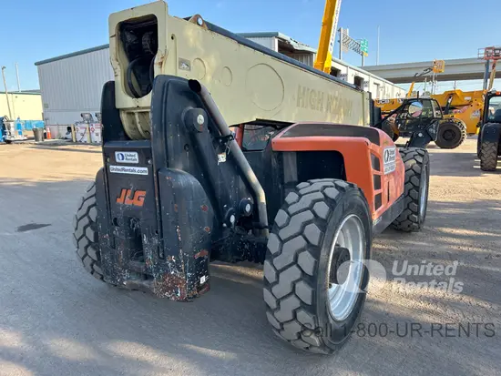 2016 JLG 1055 Forklift