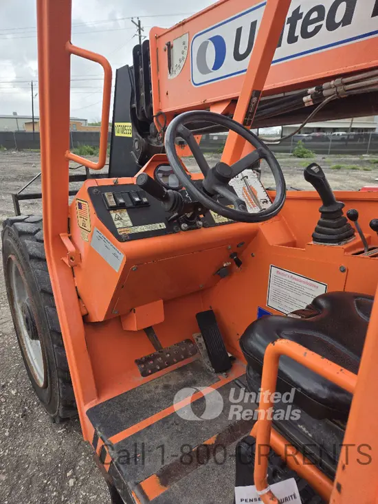 2018 SKYTRAK 8042 Forklift