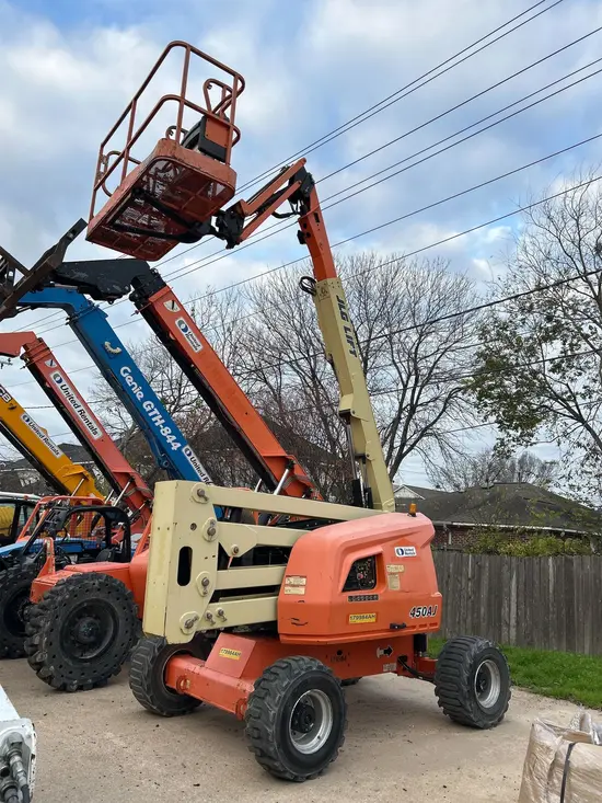 2016 JLG 450AJ Articulating Boom Lift