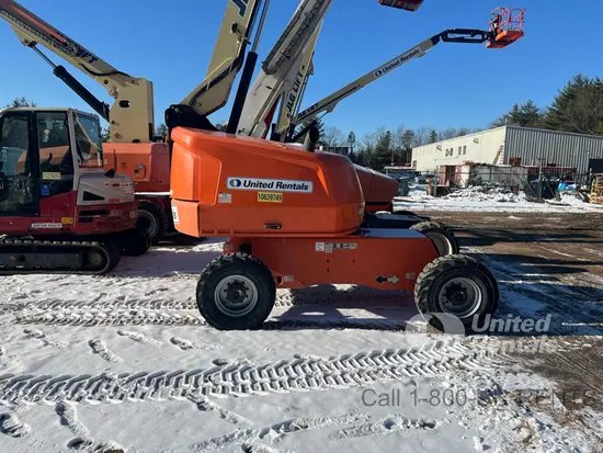2017 JLG 400S Boom Lift
