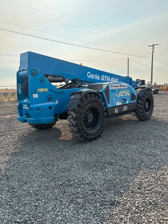 2018 Genie GTH-844 Forklift