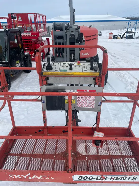 2017 Skyjack SJ46AJ Articulating Boom Lift
