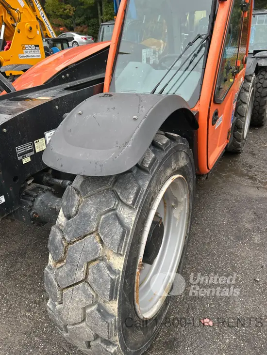 2017 JLG 742 Forklift