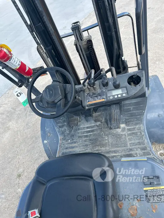 2020 Toyota 8FDU25 Warehouse Forklift