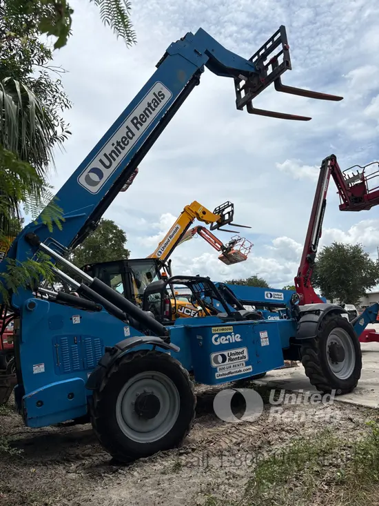 2017 Genie GTH-1056 Forklift