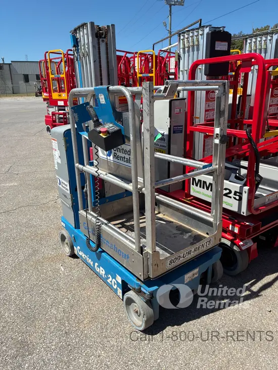 2018 Genie GR-20 Self-Propelled One-Person Lift