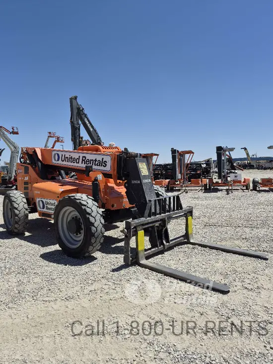2019 SKYTRAK 8042 Forklift