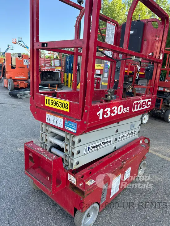 2017 MEC 1330SE Scissor Lift
