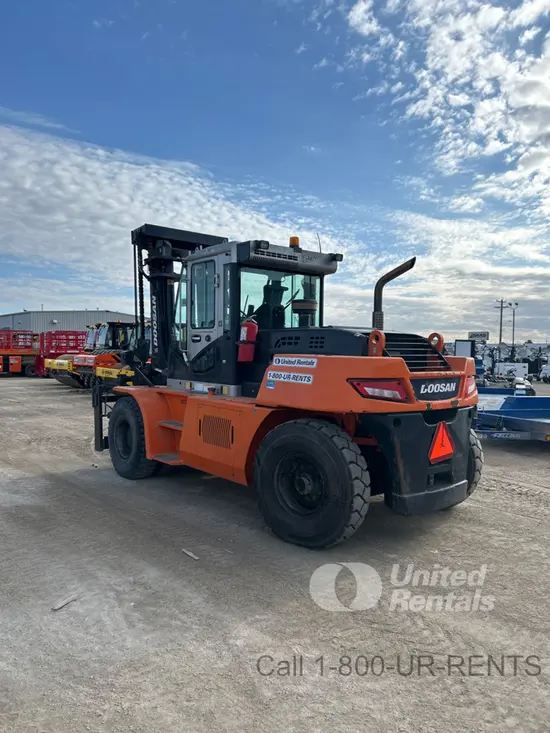 2018 Doosan D160S-7 Warehouse Forklift