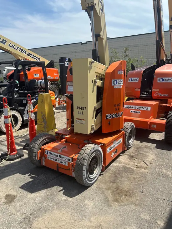 2017 JLG E300AJP Articulating Boom Lift