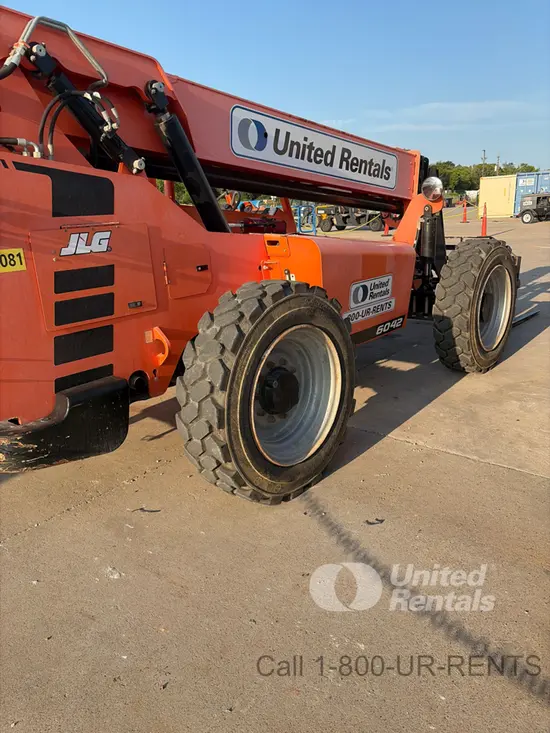 2018 SKYTRAK 6042 Forklift