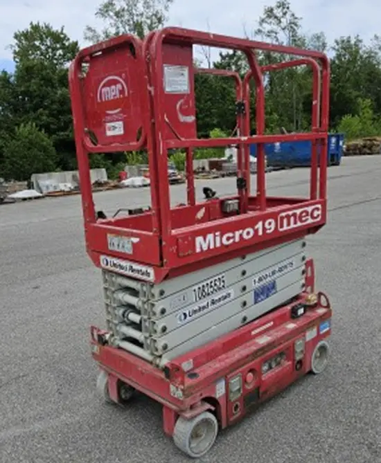 2018 MEC MICRO 19 Scissor Lift