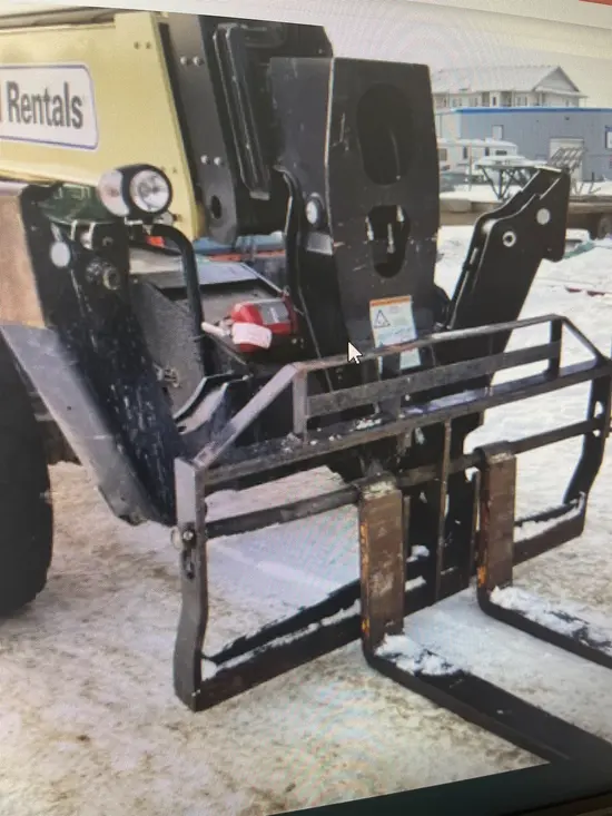 2018 JLG 1055 Forklift