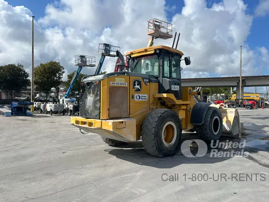 2022 John Deere 624P Wheel Loader