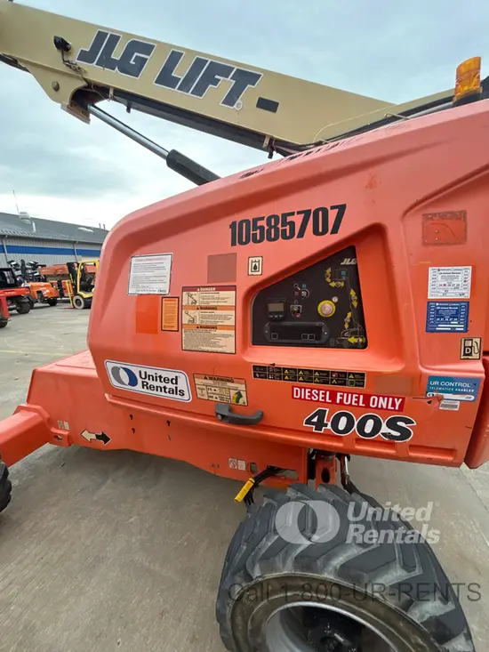 2017 JLG 400S Boom Lift