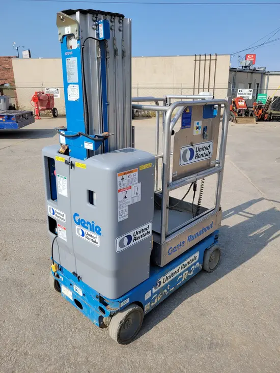 2018 Genie GR-20 Self-Propelled One-Person Lift