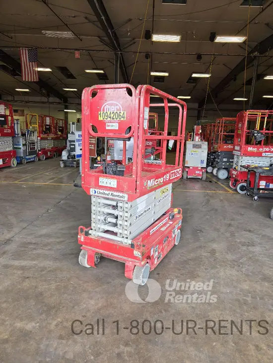 2019 MEC MICRO 19 Scissor Lift