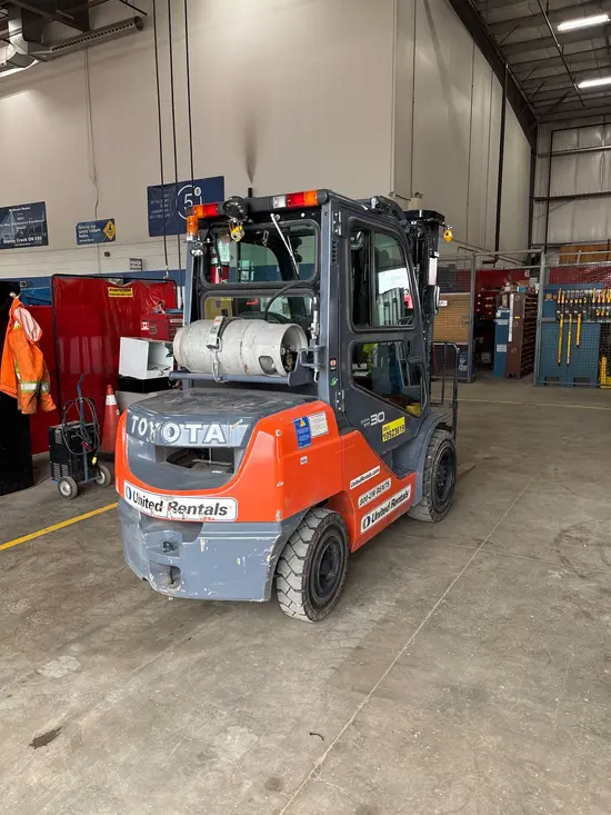 2019 Toyota 8FGU30 Warehouse Forklift