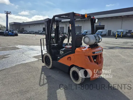2019 Doosan G25P-7DF Warehouse Forklift