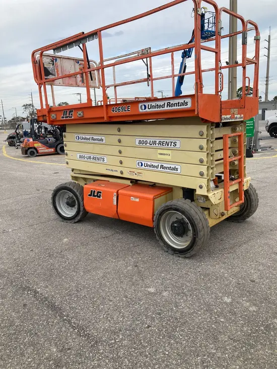 2018 JLG 4069LE Scissor Lift