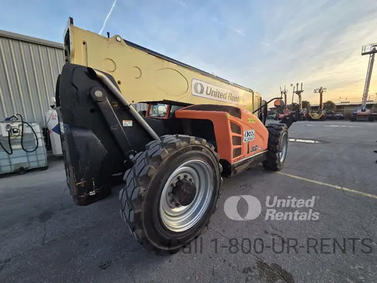 2018 JLG 1055 Forklift